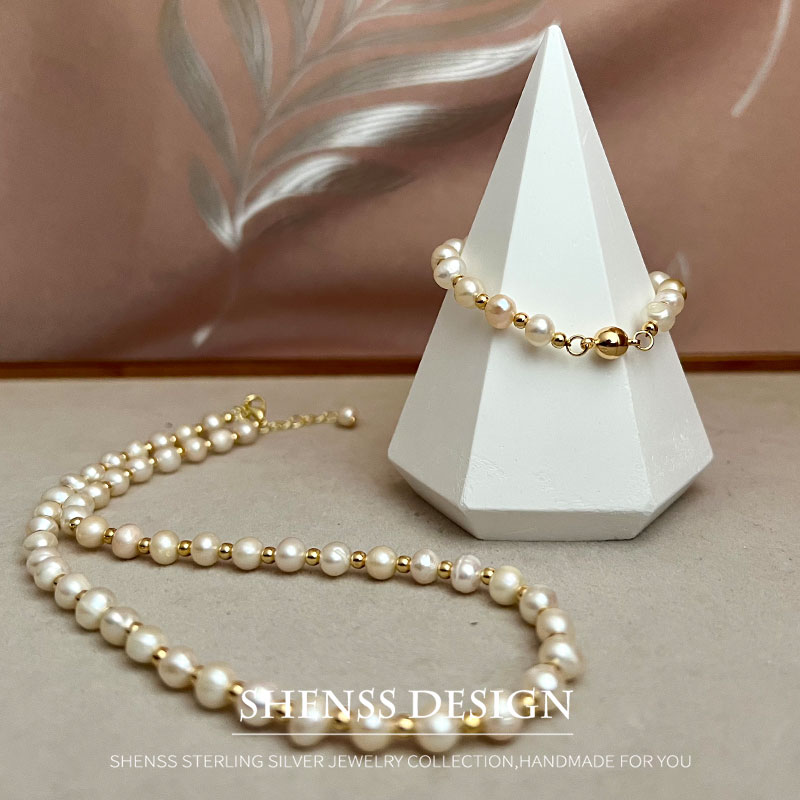 Classic Temperament Natural 5- - Pearl Necklace Set recension och pris