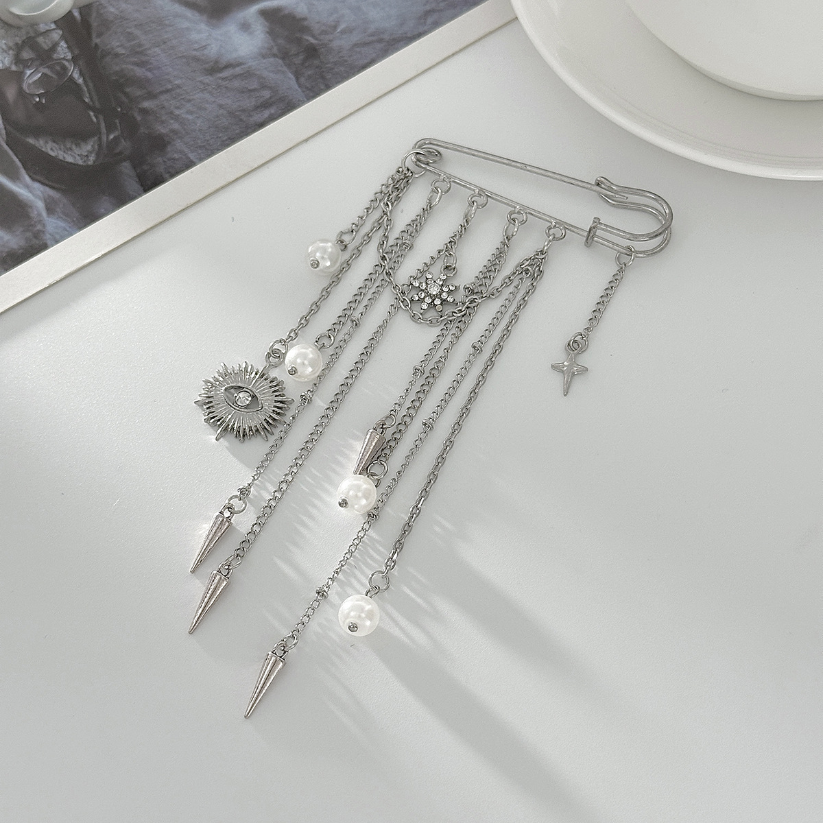 Imitation Pearl Brooch Elegant - Formal Wear Jewelry For Women recension och pris