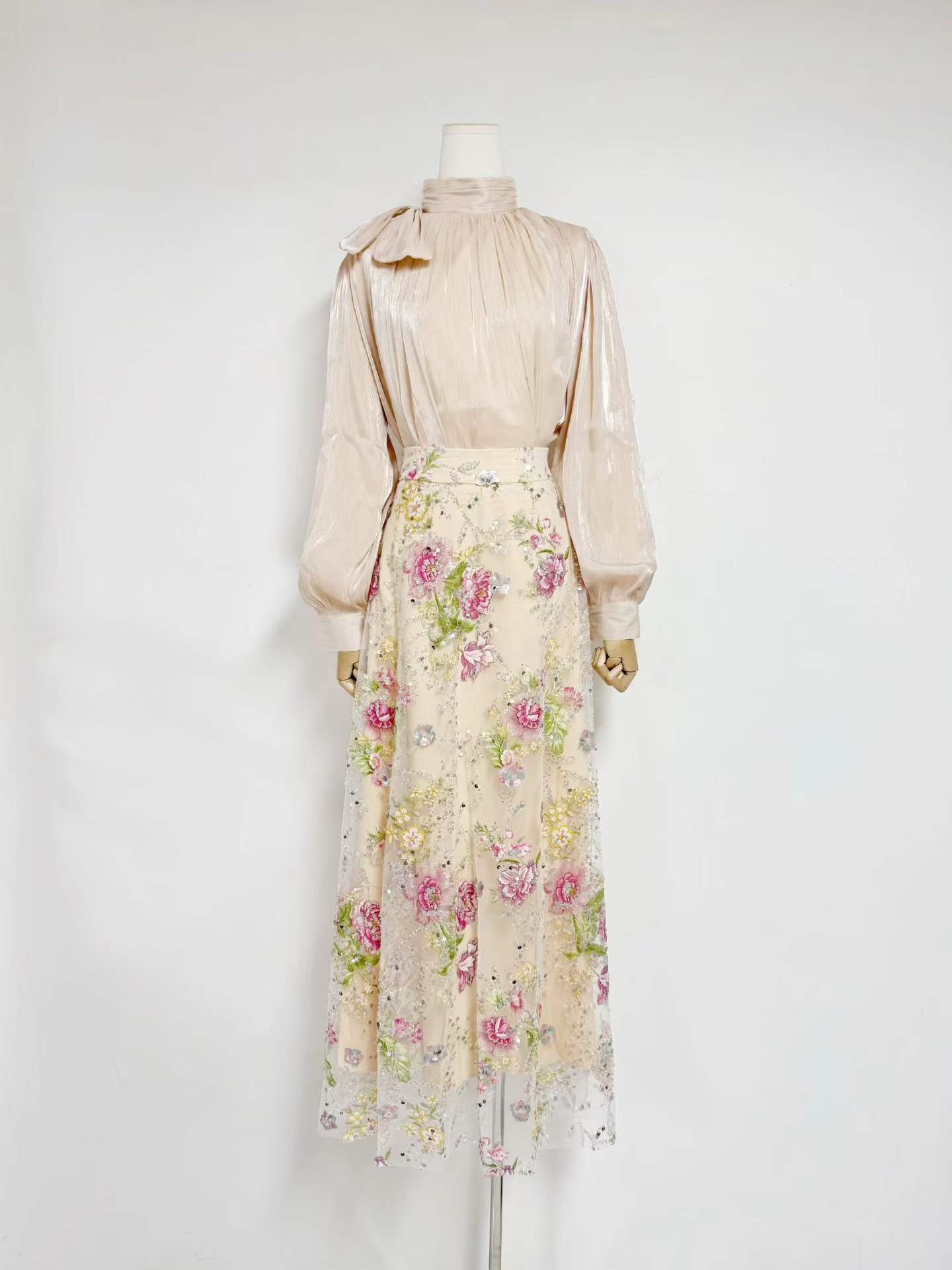 VGH Elegant Chic Black Floral  - Women Formal Wear For Summer recension och pris